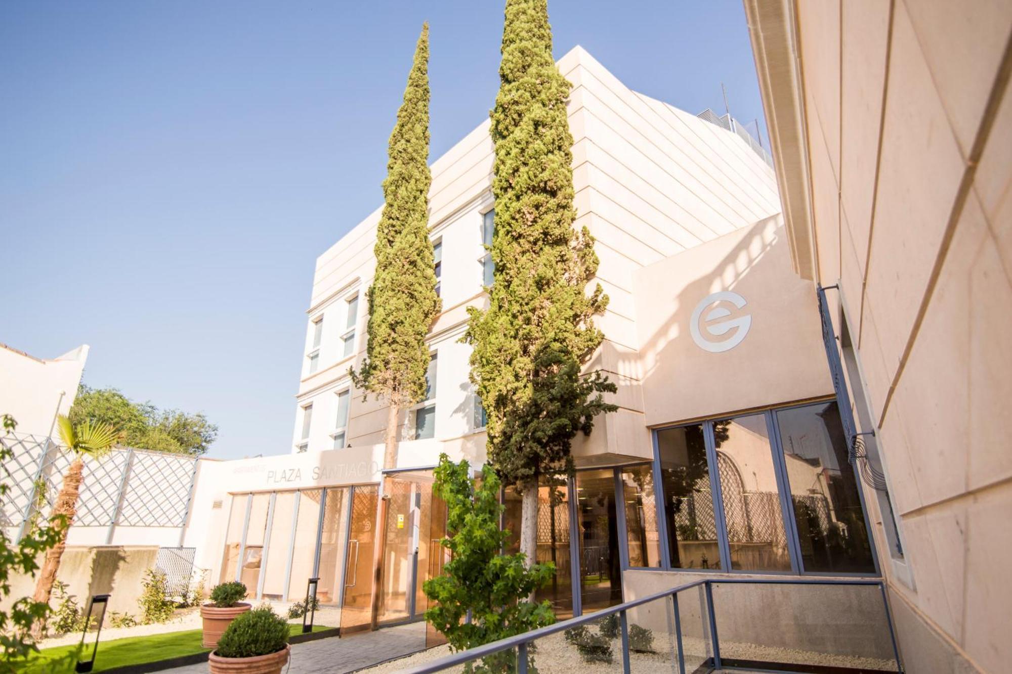 Apartamentos Plaza De Santiago - Estudios Turisticos - 1 Llave Pinto Kültér fotó