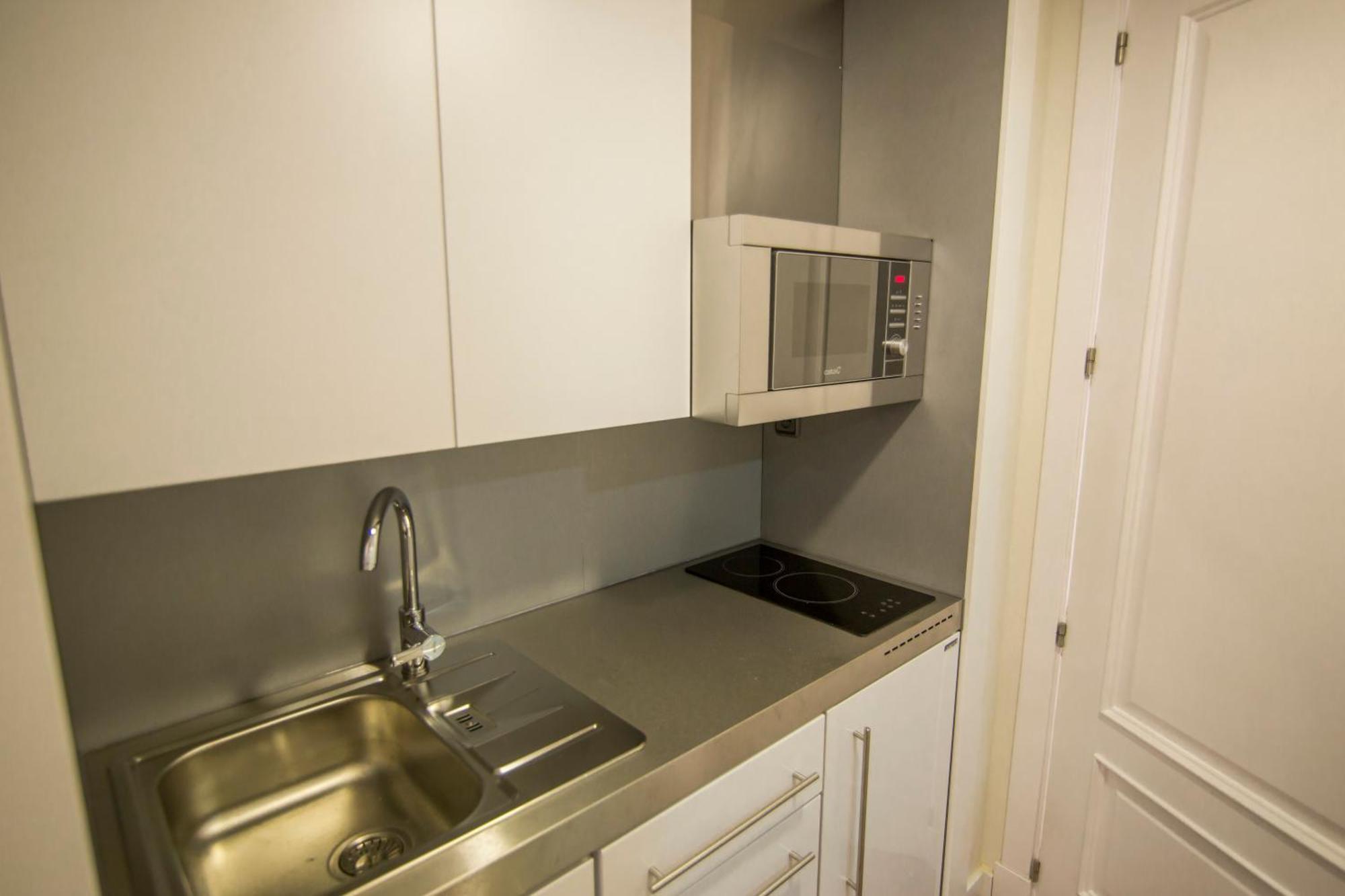Apartamentos Plaza De Santiago - Estudios Turisticos - 1 Llave Pinto Kültér fotó