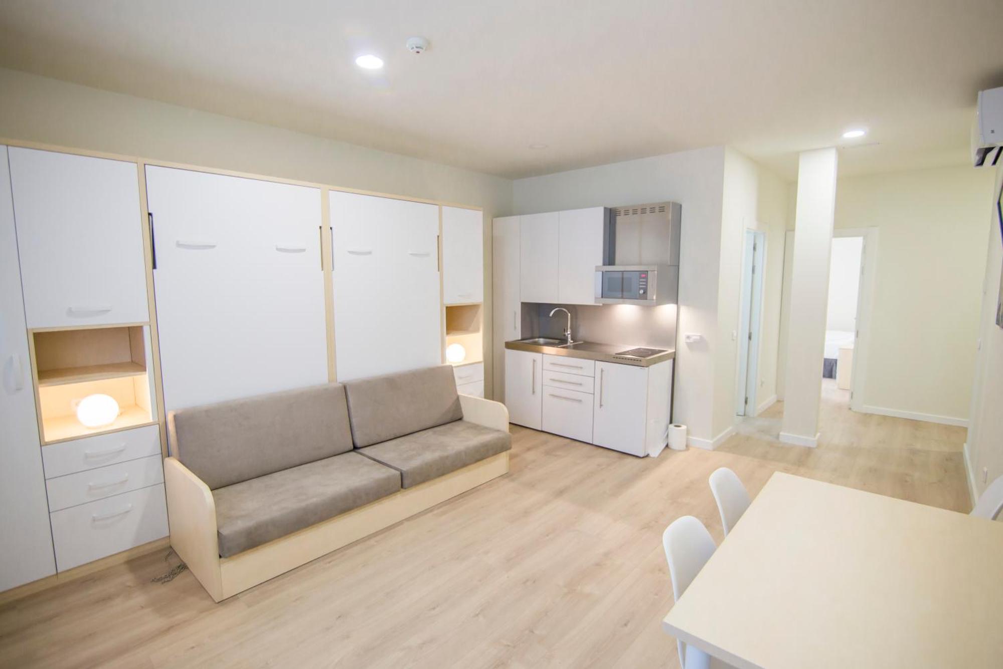 Apartamentos Plaza De Santiago - Estudios Turisticos - 1 Llave Pinto Kültér fotó