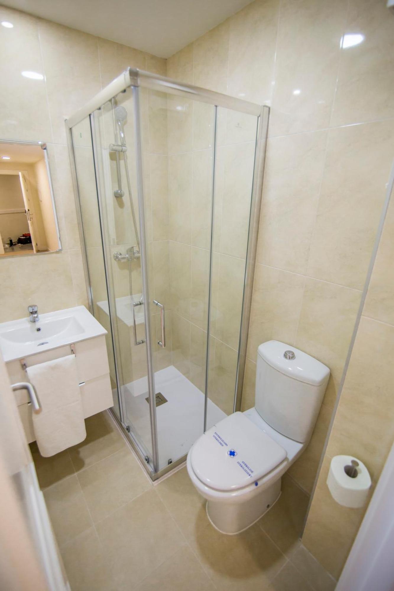 Apartamentos Plaza De Santiago - Estudios Turisticos - 1 Llave Pinto Kültér fotó