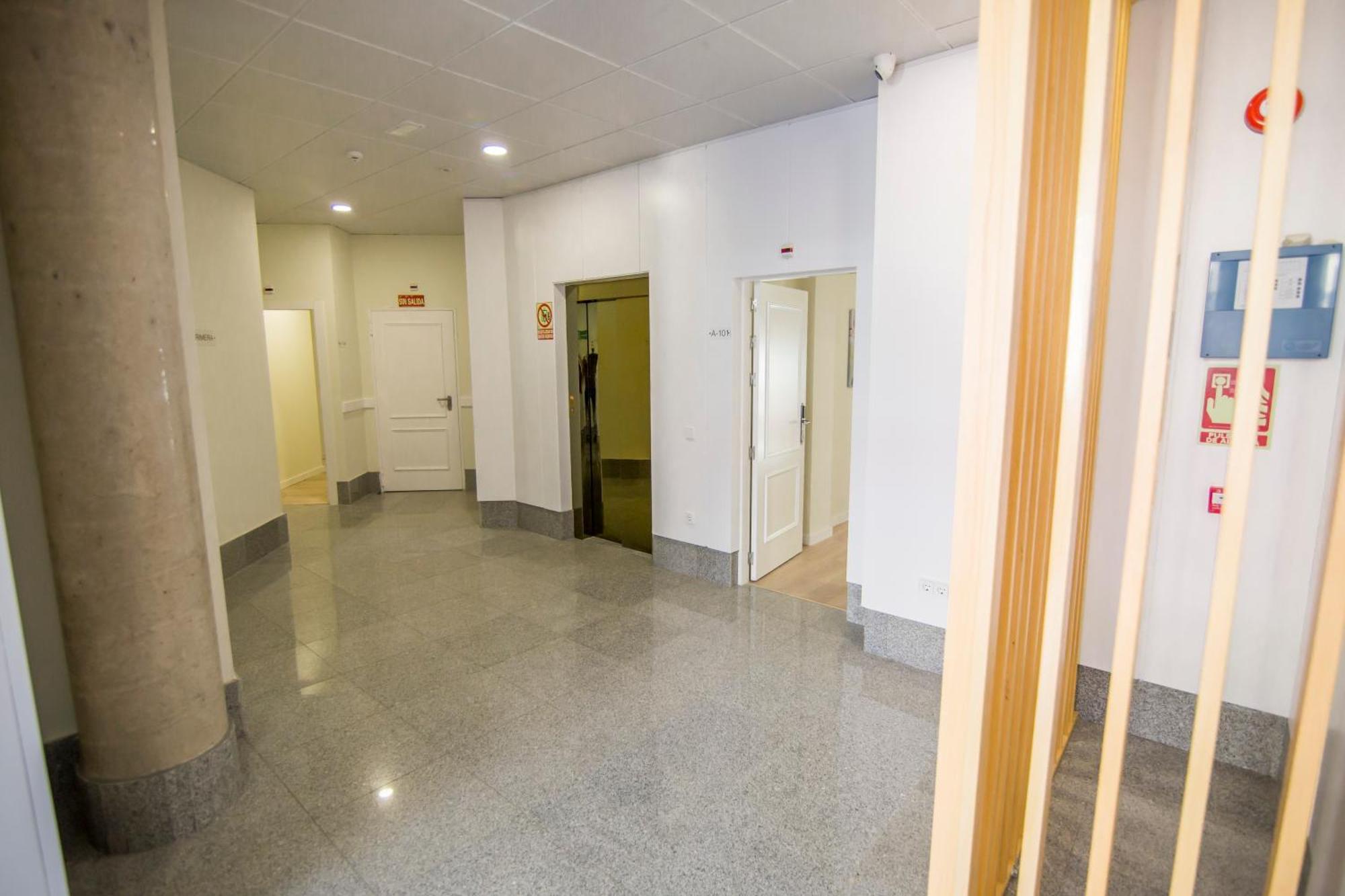 Apartamentos Plaza De Santiago - Estudios Turisticos - 1 Llave Pinto Kültér fotó