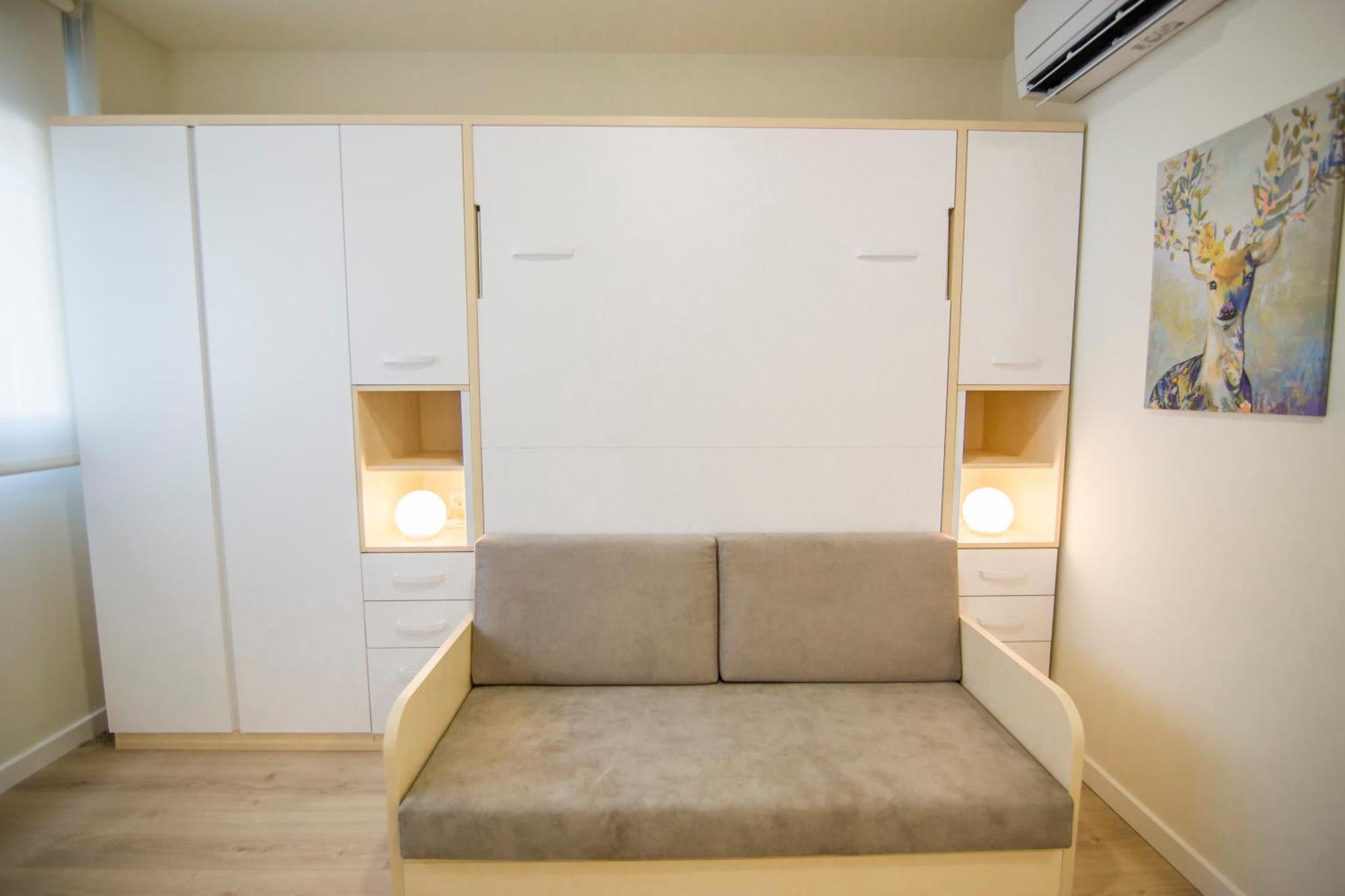 Apartamentos Plaza De Santiago - Estudios Turisticos - 1 Llave Pinto Kültér fotó